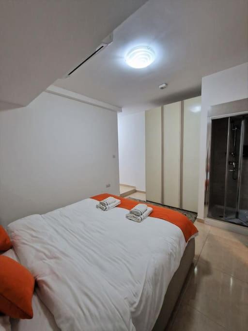 The Caves Cosy Apartment 1 San Ġiljan Exterior foto