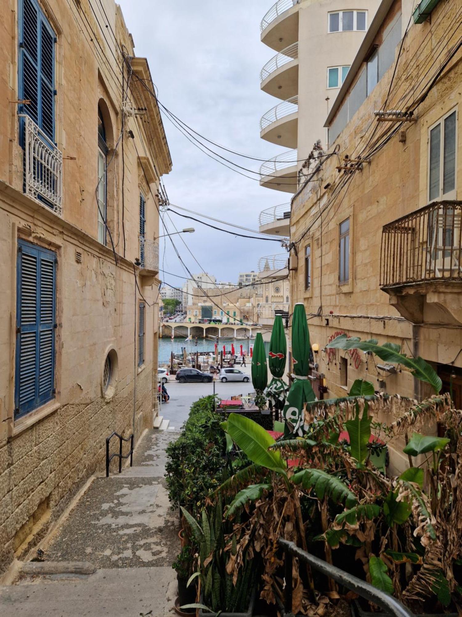 The Caves Cosy Apartment 1 San Ġiljan Exterior foto